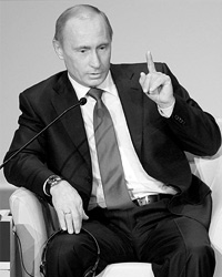Либералы совершенно напрасно пытаются интерпретировать давосскую речь Владимира Путина как чуть ли не «разоружение перед Западом» (фото: ИТАР-ТАСС)