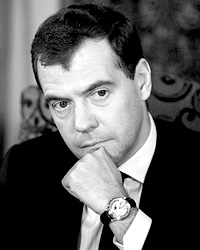 Дмитрий Медведев инициирует изменение порядка наделения полномочиями председателя Конституционного суда (фото: ИТАР-ТАСС)